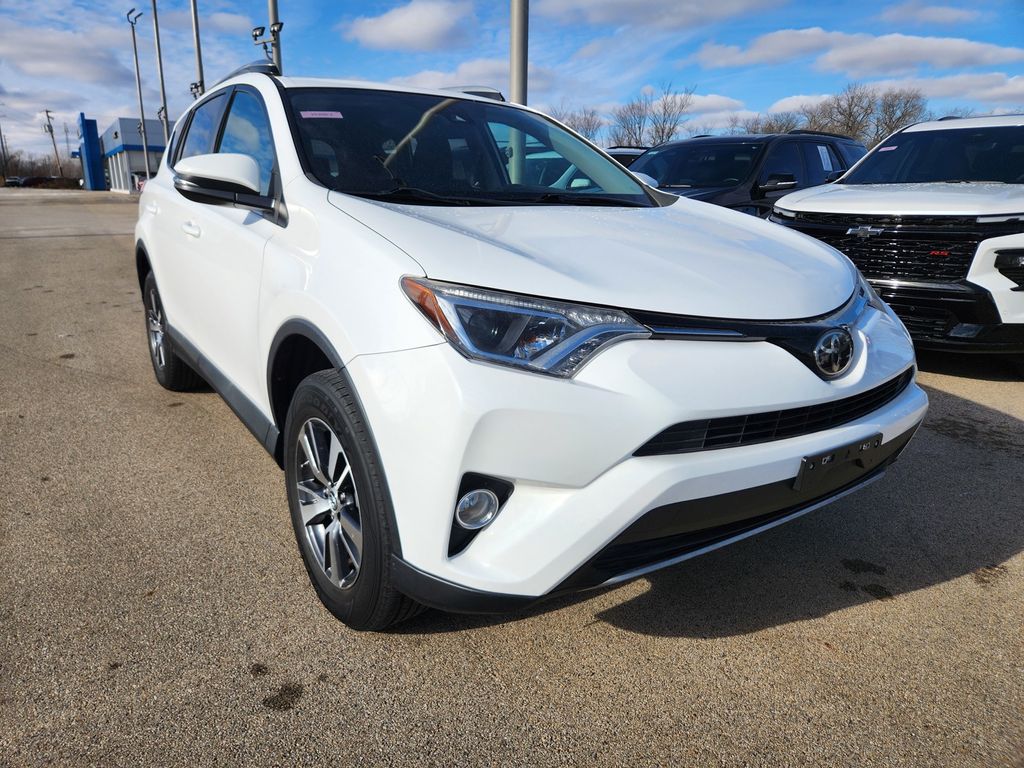 2018 Toyota RAV4 XLE