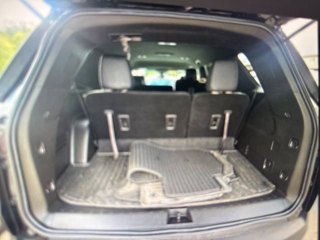 2023 Chevrolet Traverse LS photo 12