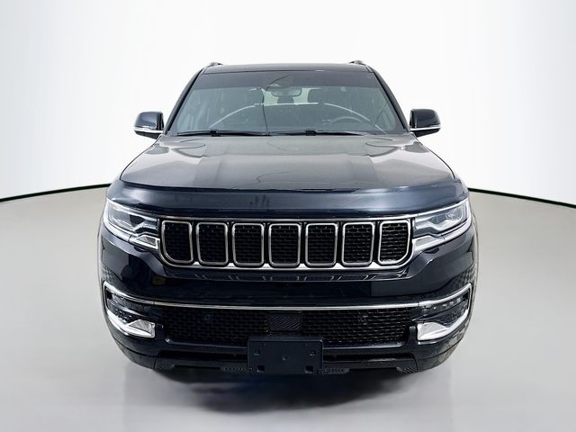 2024 Jeep Wagoneer Base photo 2
