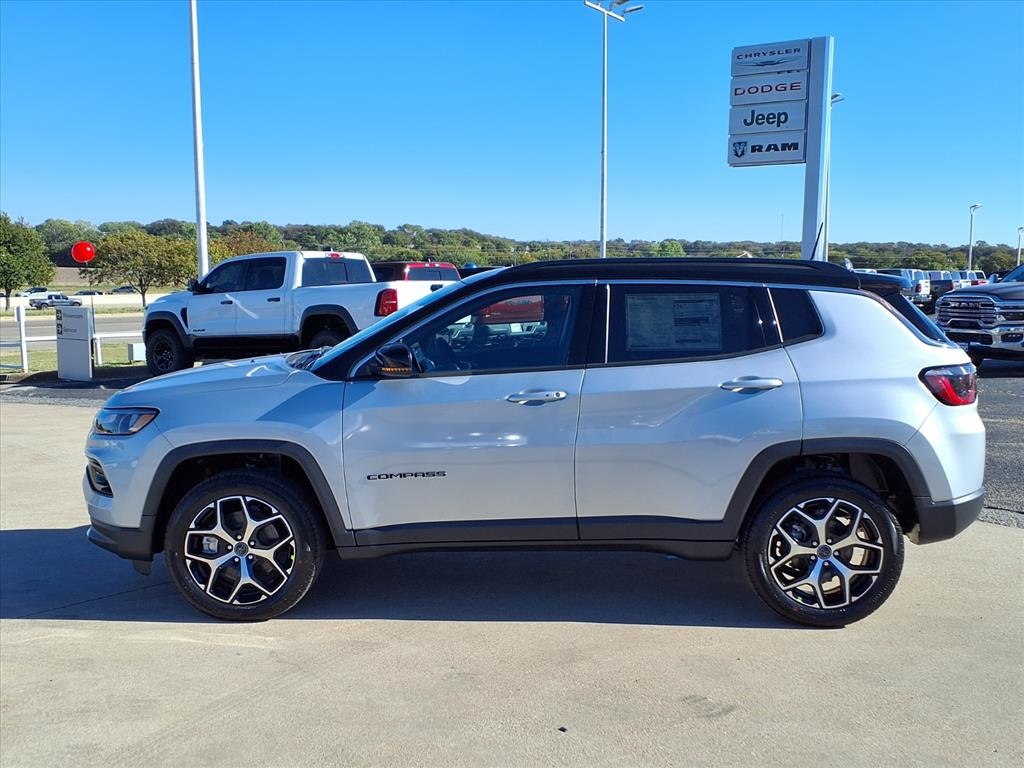 2026 Jeep Compass Limited photo 3