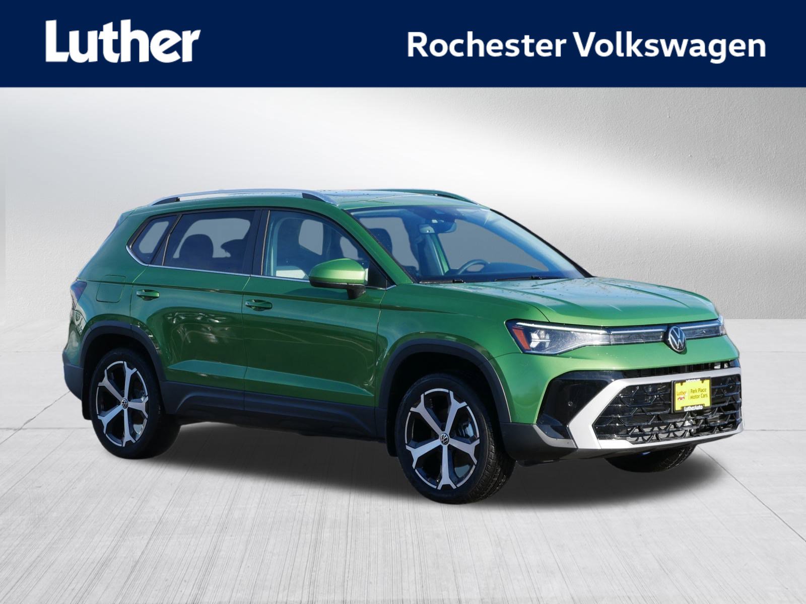 2026 Volkswagen Taos SEL's photo