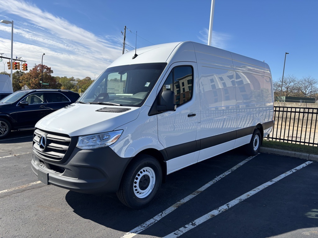 2026 Mercedes-Benz Sprinter Cargo Van Base's photo