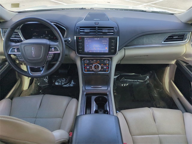 2020 Lincoln Continental Standard photo 13