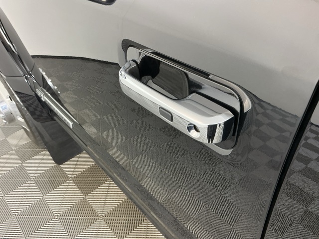 2022 Ford F-450 photo 14