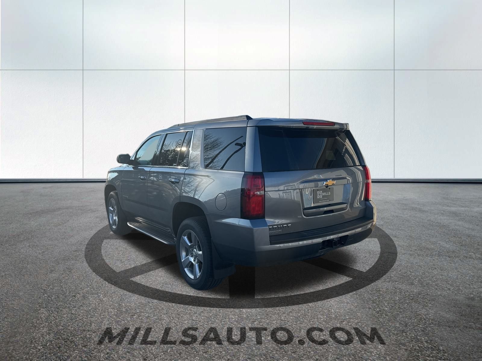 2019 Chevrolet Tahoe LT photo 3