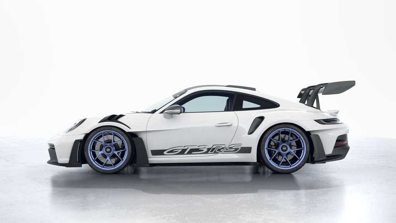 2025 Porsche 911 GT3 RS photo 2