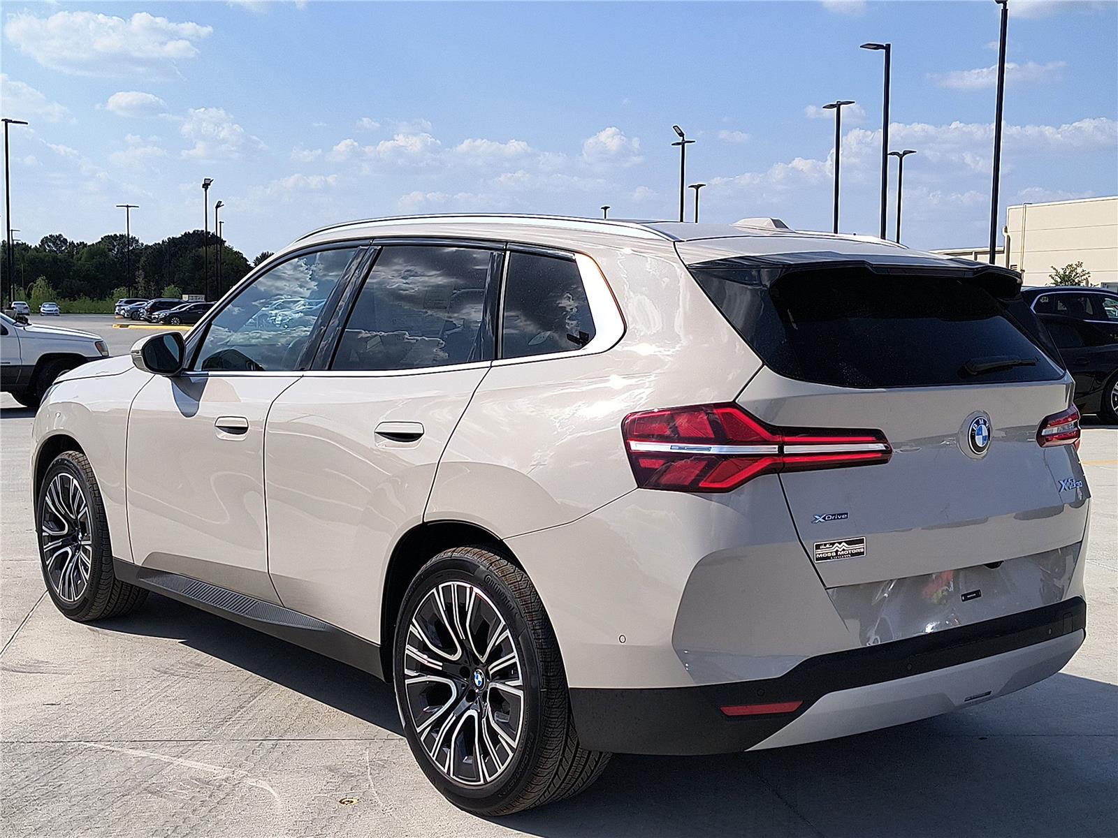 2026 Bmw X3 photo 2