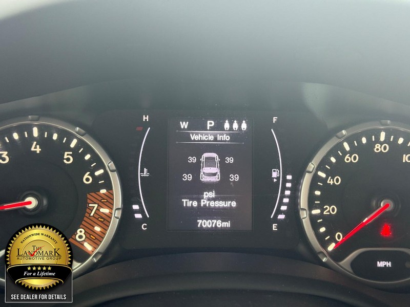 2019 Jeep Renegade Latitude photo 15
