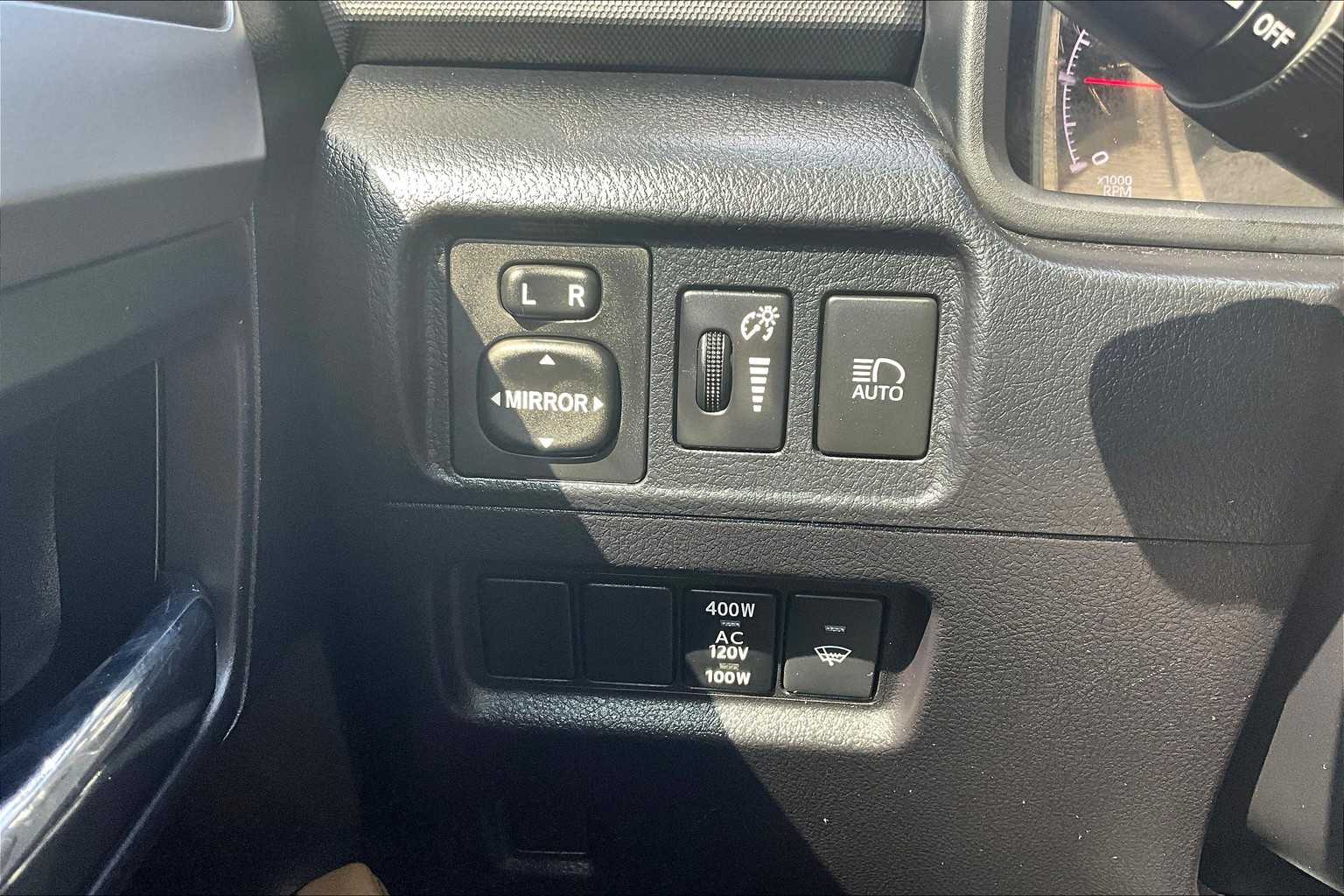 2023 Toyota 4Runner SR5 photo 33
