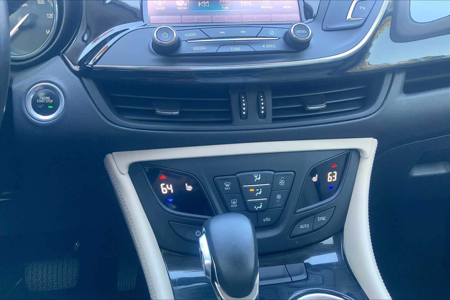 2017 Buick Envision Preferred photo 31