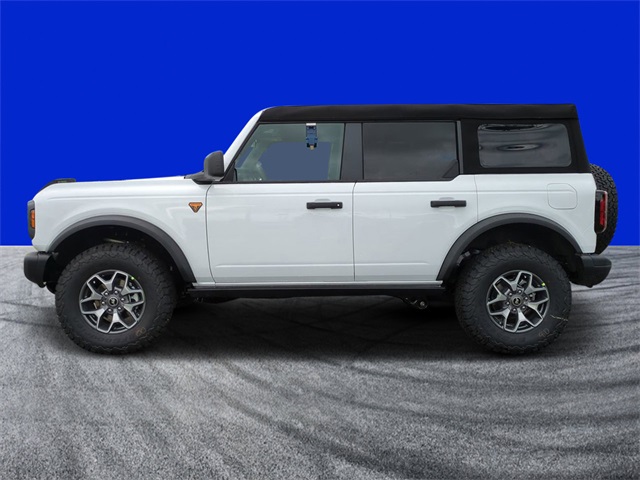 2025 Ford Bronco Badlands photo 6