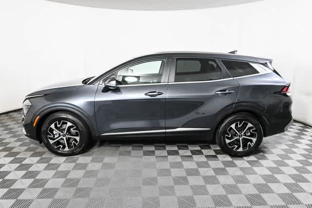 2024 Kia Sportage EX photo 2