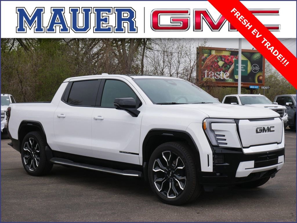 2025 GMC Sierra EV Denali's photo