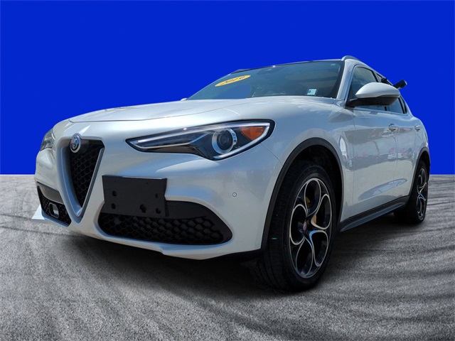 2019 Alfa Romeo Stelvio Ti photo 7