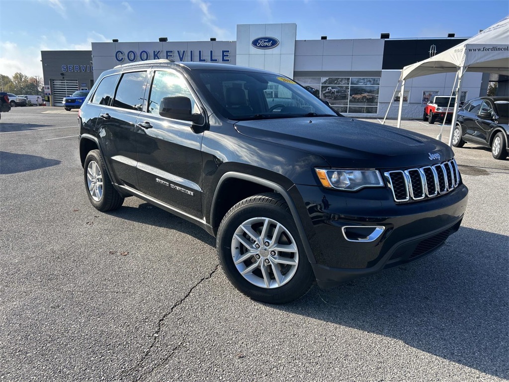 Used 2017 Jeep Grand Cherokee Laredo E with VIN 1C4RJFAG5HC674402 for sale in Cookeville, TN