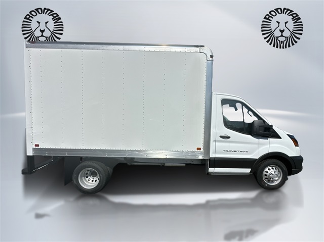 2024 Ford Transit Chassis Cutaway photo 4