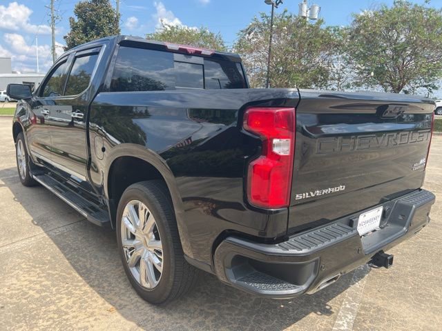 2023 Chevrolet Silverado 1500 High Country photo 5