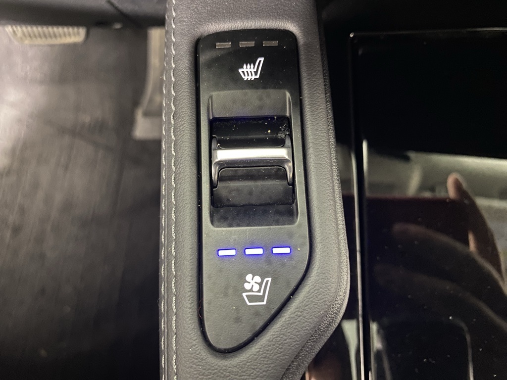 2023 Kia Telluride EX photo 18