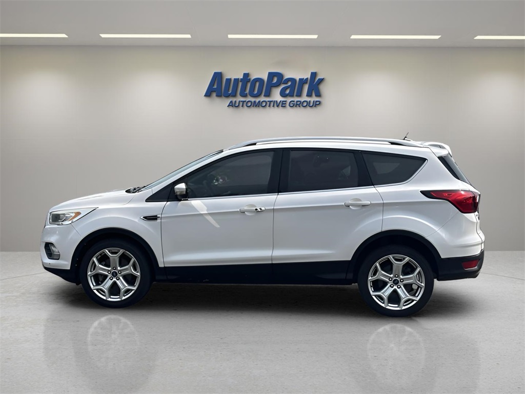 2019 Ford Escape Titanium photo 4