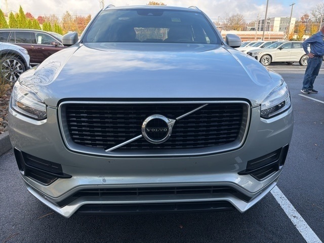 2019 Volvo XC90 T5 R-Design AWD photo 4