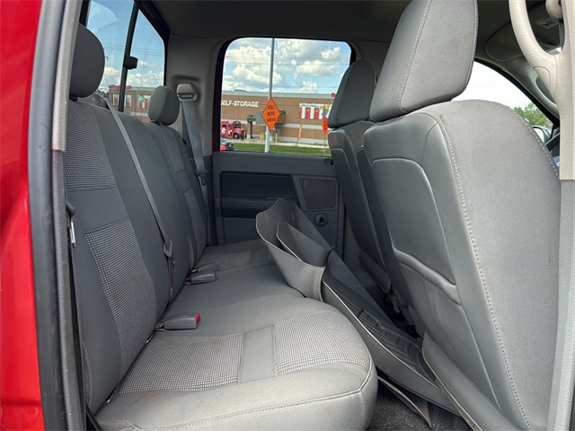 2007 Dodge Ram SLT photo 10