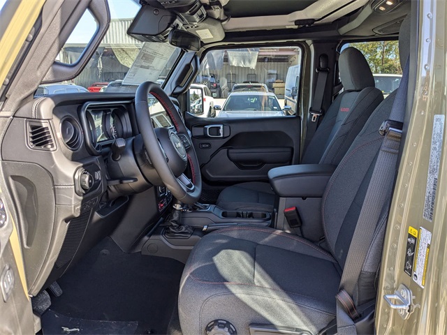 2025 Jeep Wrangler Rubicon photo 9