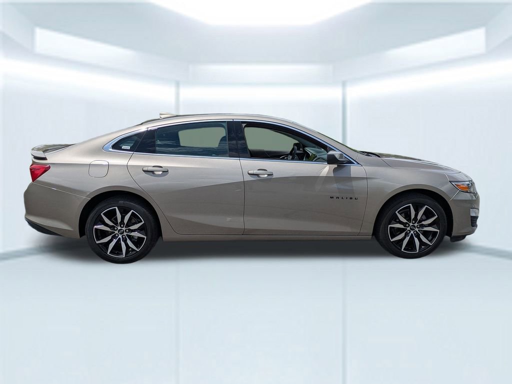 2024 Chevrolet Malibu RS photo 6