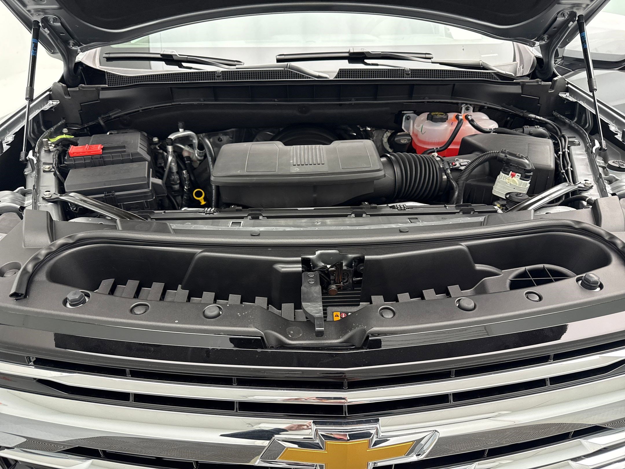 2025 Chevrolet Tahoe LT photo 27