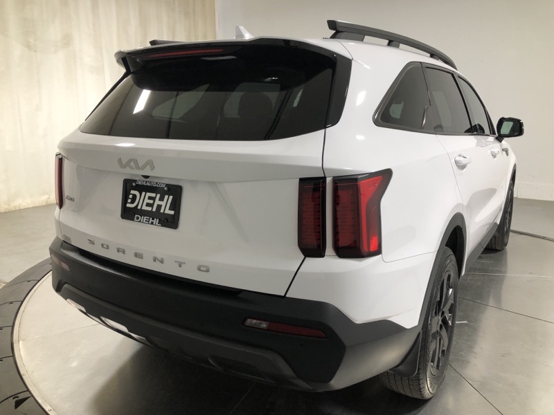 2022 Kia Sorento S X-Line photo 8