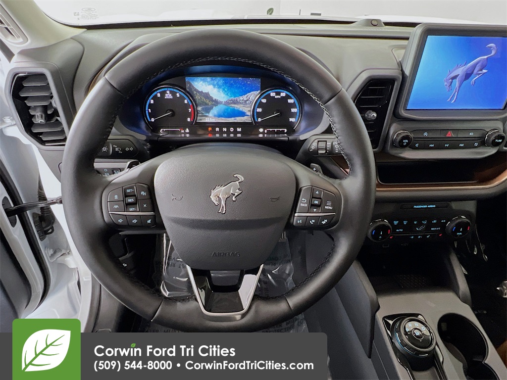 2024 Ford Bronco Sport Badlands photo 8