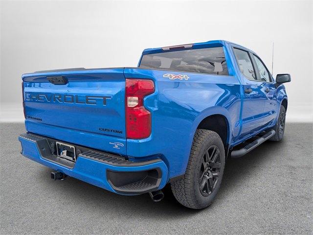 2026 Chevrolet Silverado 1500 Custom photo 3