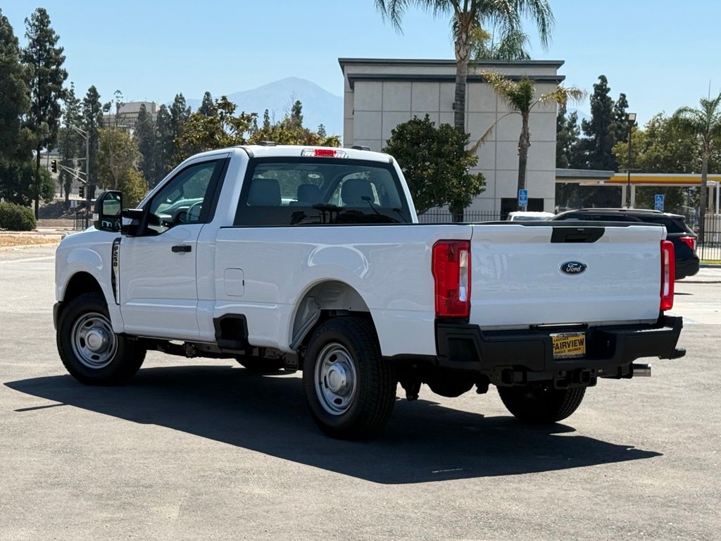 2025 Ford F-250 XL photo 4