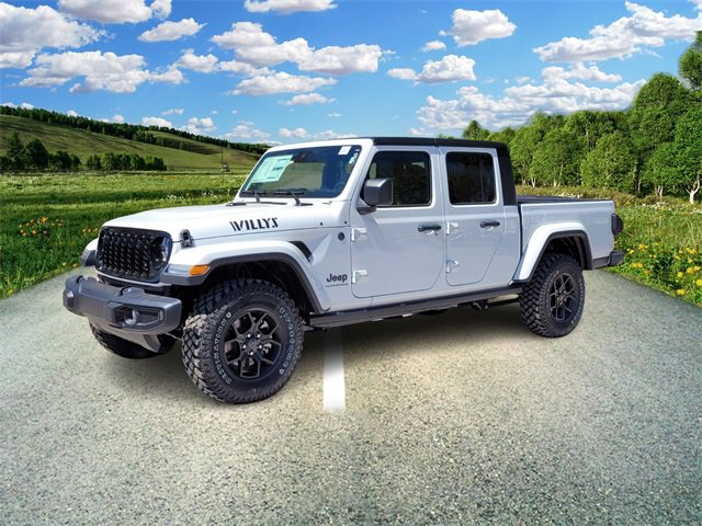 2025 Jeep Gladiator Willys photo 2