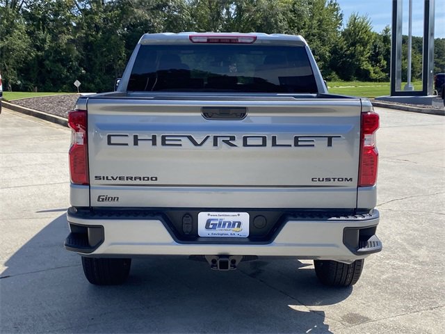 2026 Chevrolet Silverado 1500 Custom photo 3