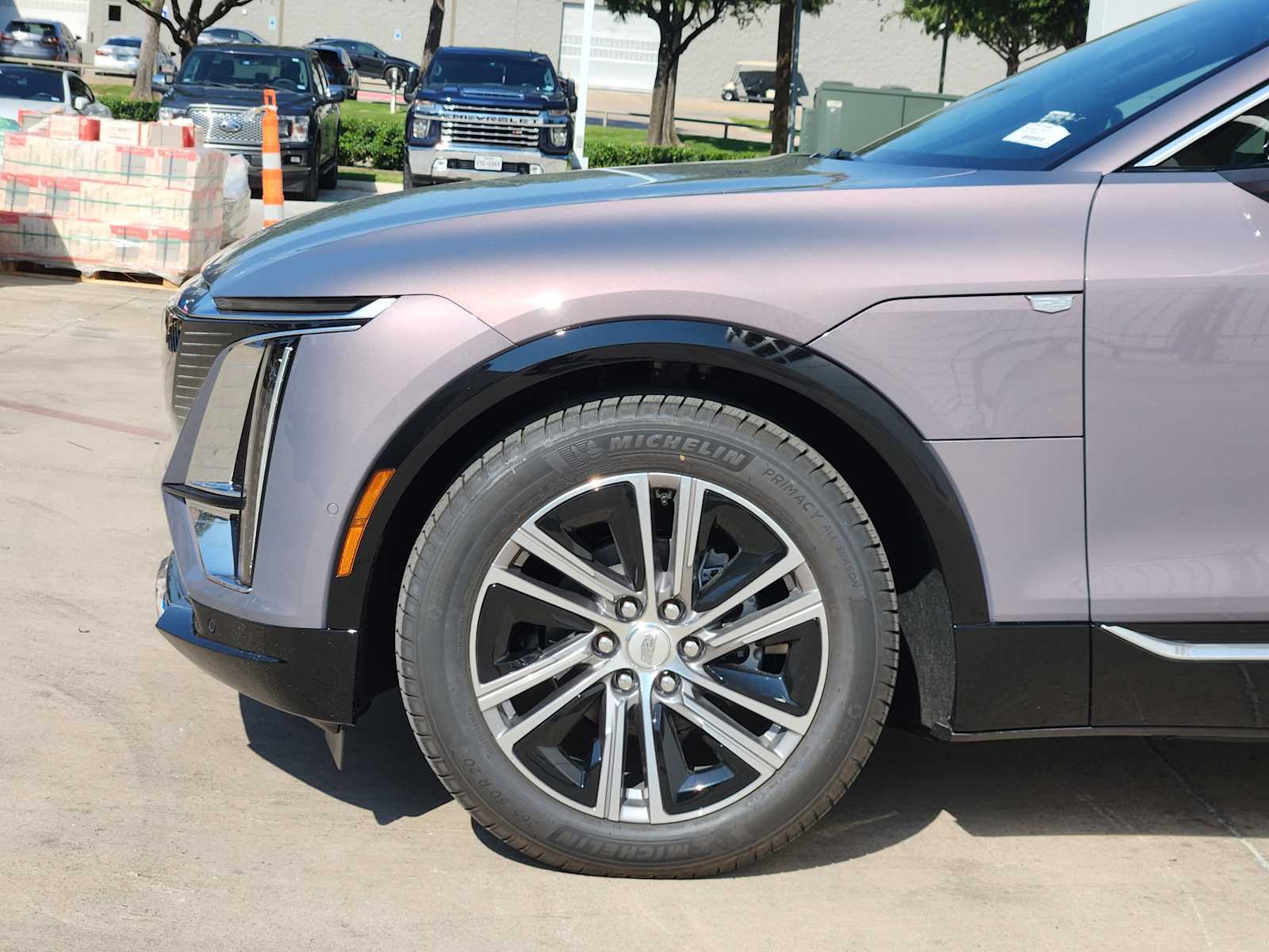 2026 Cadillac Lyriq Luxury photo 3