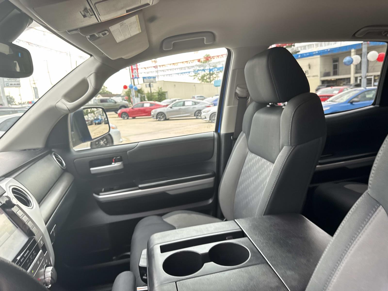 2020 Toyota Tundra SR5 Grade photo 14
