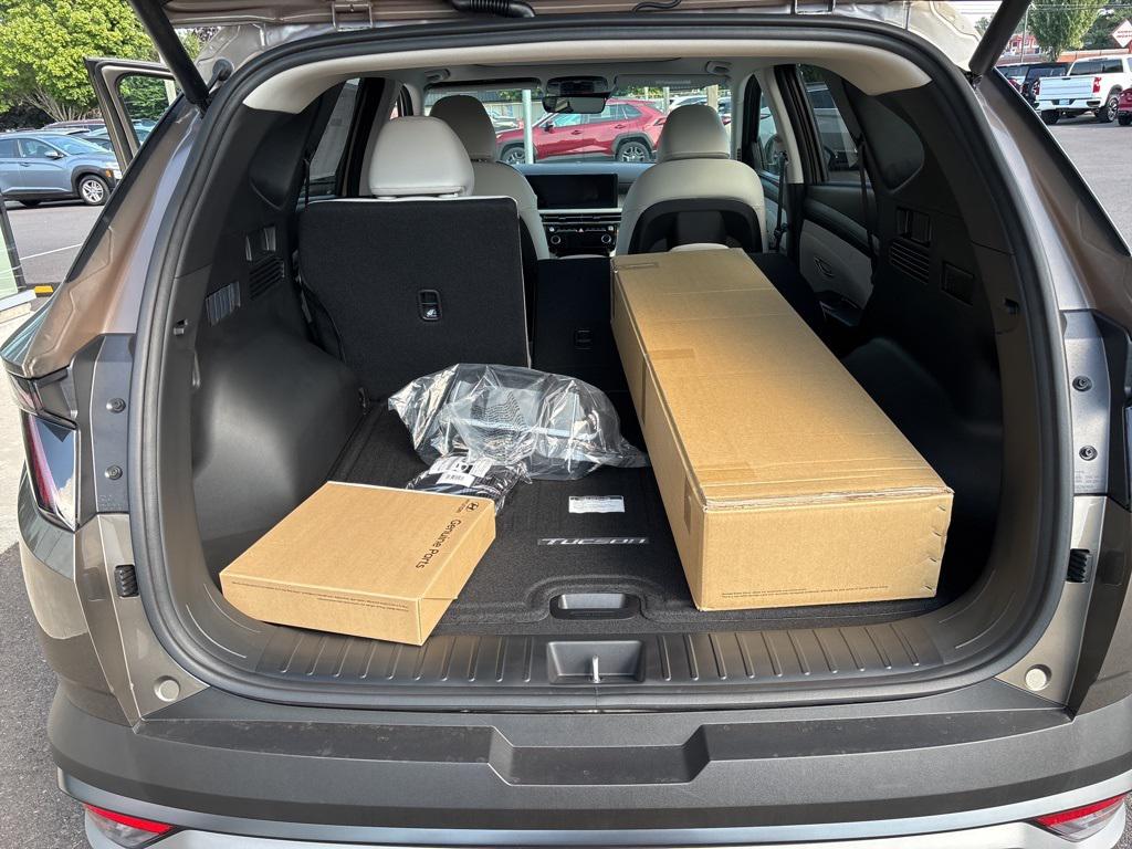 2025 Hyundai Tucson Hybrid SEL Convenience photo 17