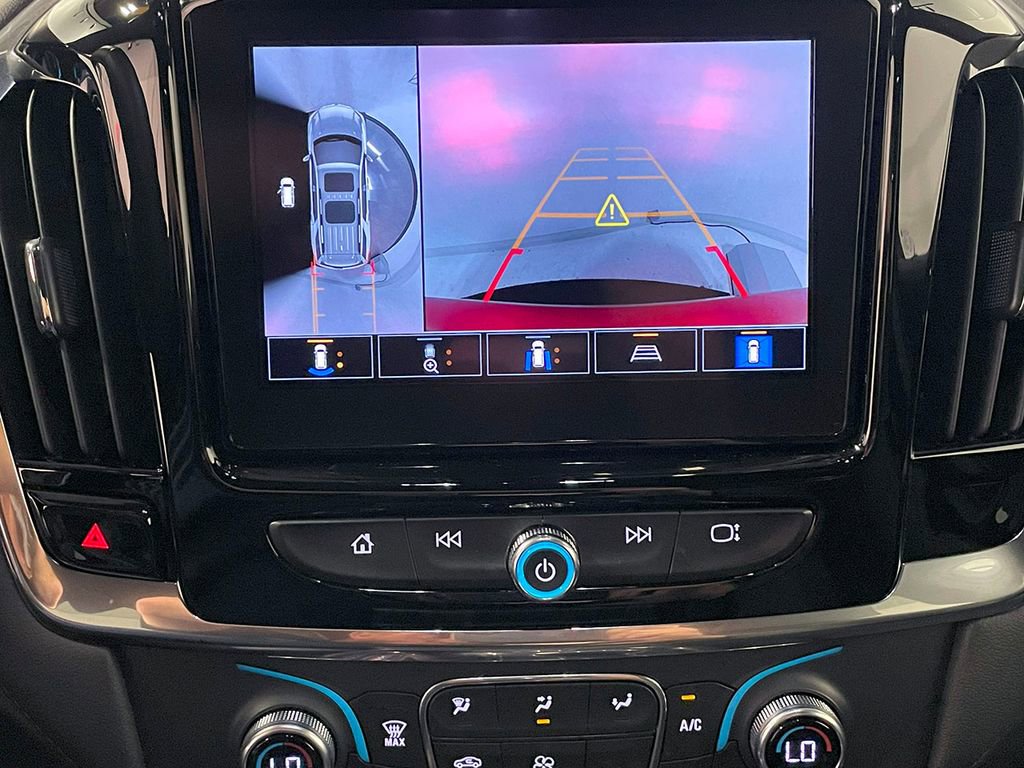 2023 Chevrolet Traverse RS photo 3