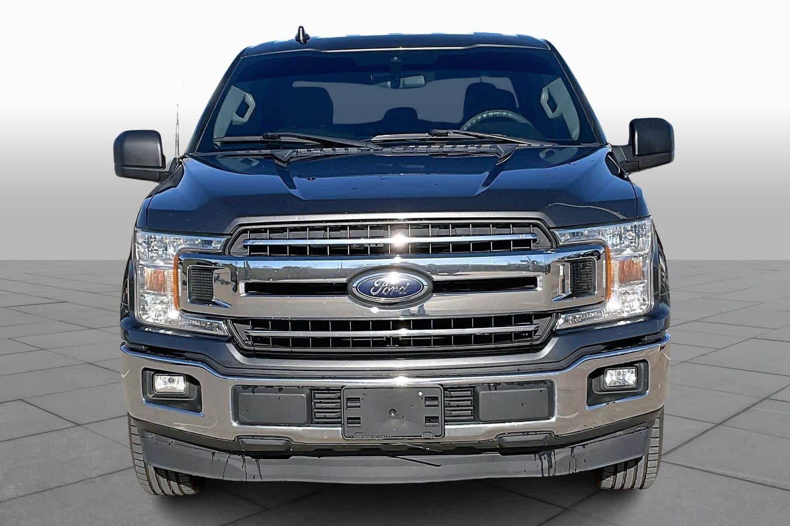 2019 Ford F-150 XLT photo 3
