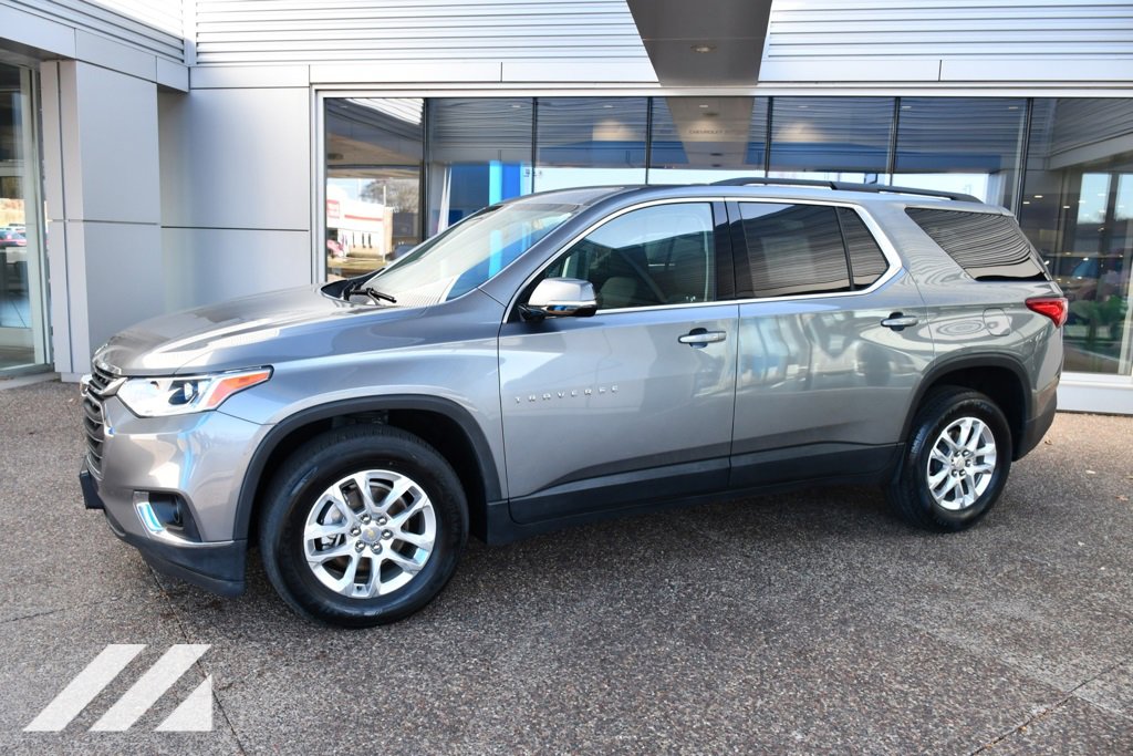 2020 Chevrolet Traverse Cloth photo 2