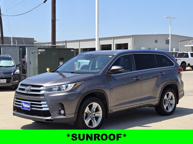2017 Toyota Highlander Limited photo 4