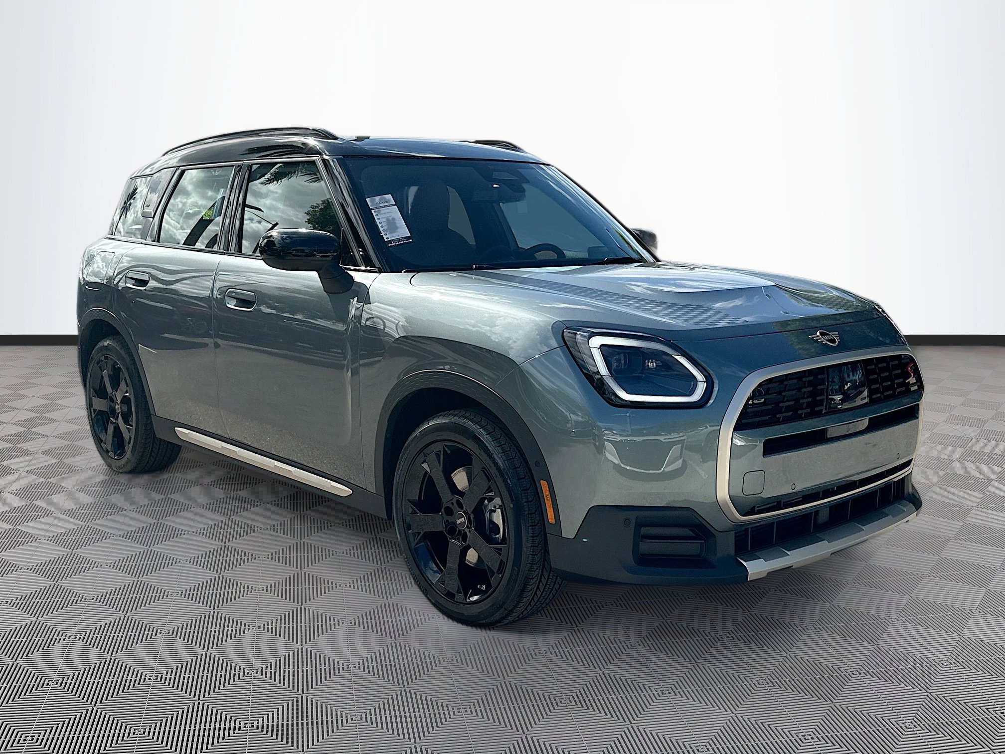 2026 MINI Countryman S's photo