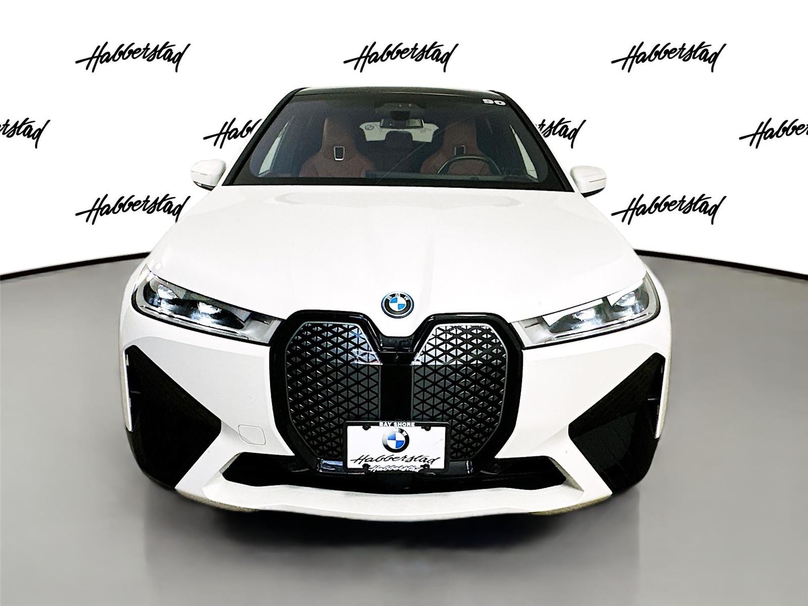 Used 2024 BMW iX Base with VIN WB523CF03RCR90318 for sale in Huntington Station, NY
