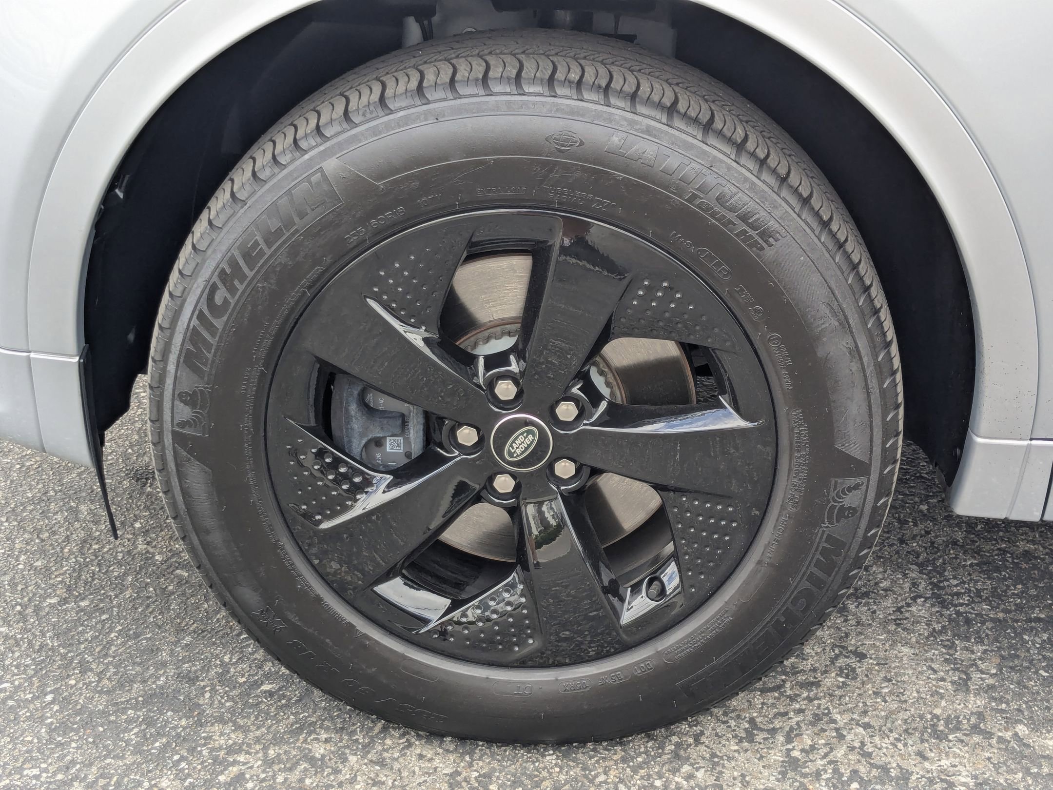 2023 Land Rover Discovery Sport S R-Dynamic photo 22