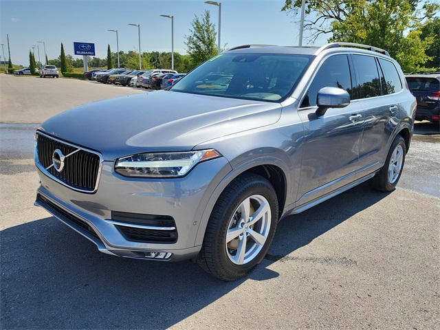 2017 Volvo XC90 T5 Momentum photo 5