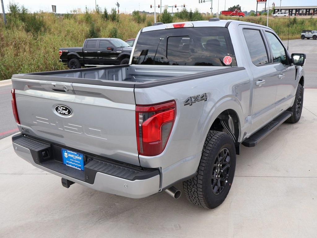 2025 Ford F-150 XLT photo 5