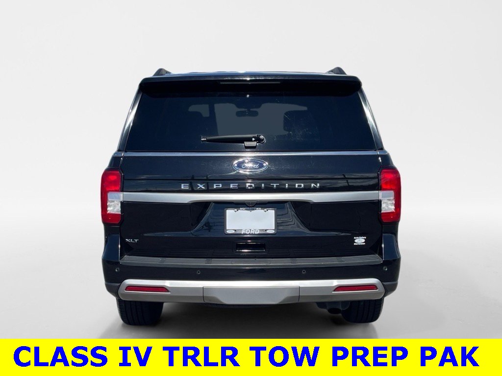 2024 Ford Expedition XLT photo 4
