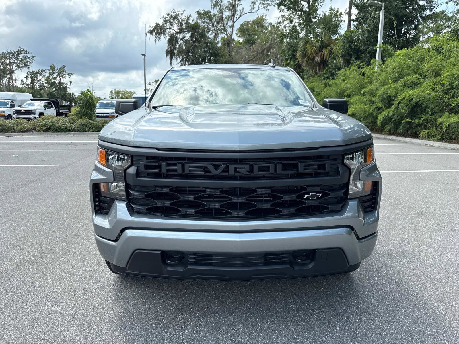 2026 Chevrolet Silverado 1500 Custom photo 8