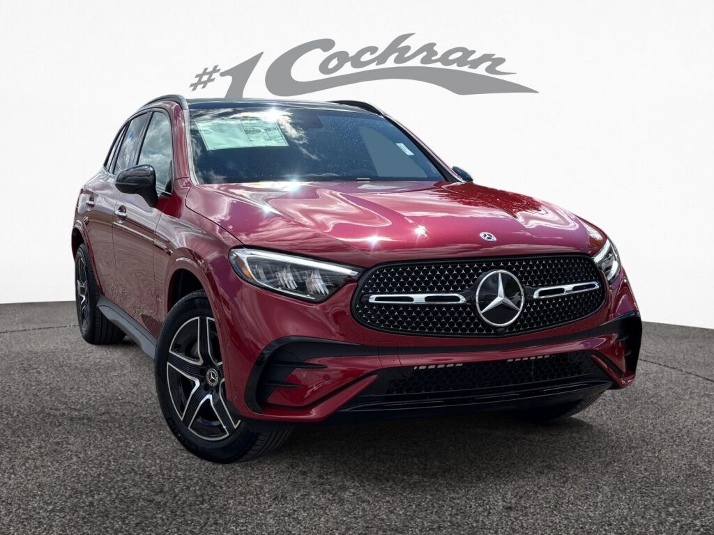 2025 Mercedes-Benz GLC Base's photo