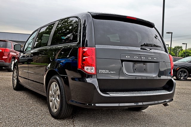 2016 Dodge Grand Caravan SE photo 11